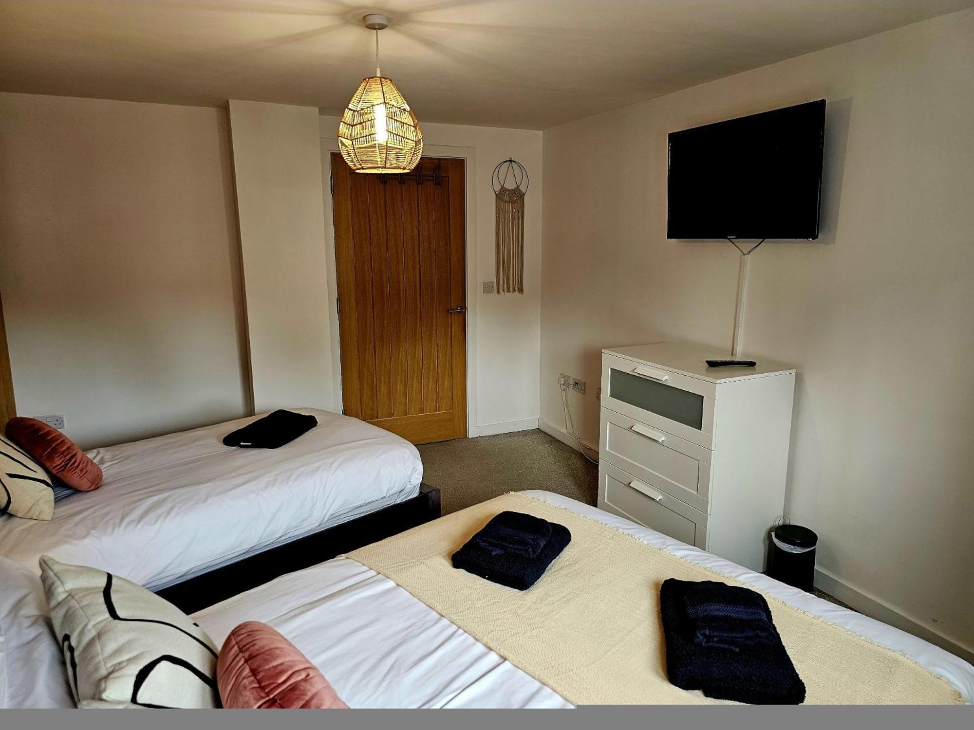 Homebird Property - Epsom Apartment Harrogate Eksteriør billede